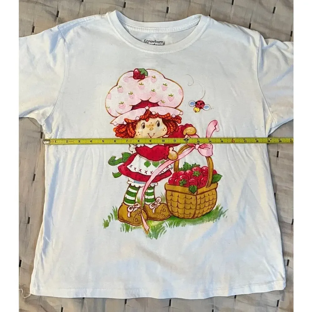 Cute Strawberry Shortcake Graphic Tee - Picture 3 of 4